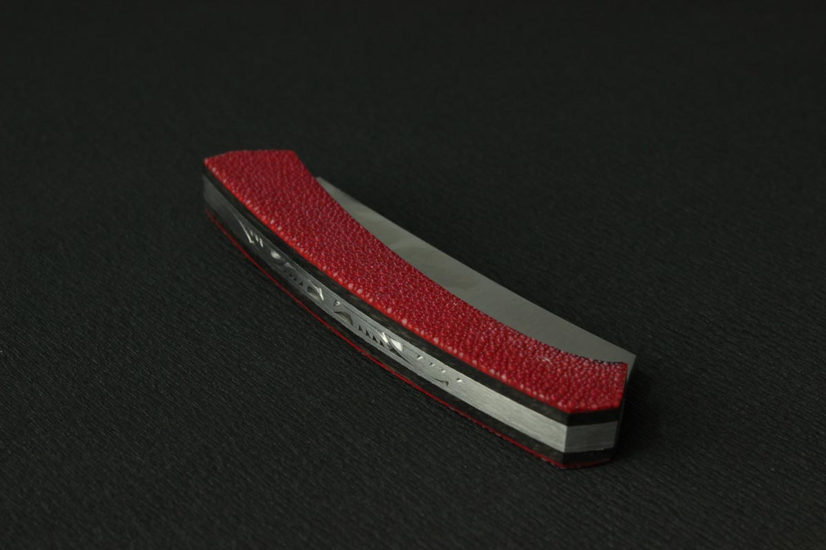 fuji-12c27-galucha-rouge-230-2.jpg